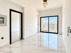 BRIGHT & SPACIOUS 2BHK | FULLY FITTED KITCHEN