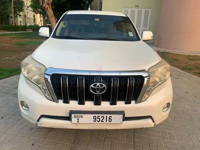 2014 Toyota Land Cruiser Prado VXR - GCC Specs