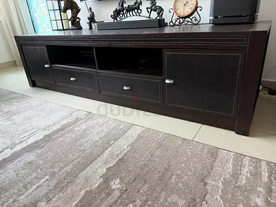 Dark wood TV entertainment unit with drawers — Very good condition