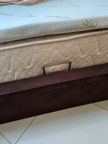 King size mattress (180*200) with under lay