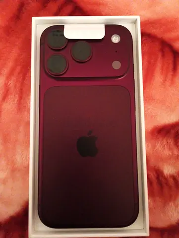 Iphone 18 pro 256GB, Burgandi colour