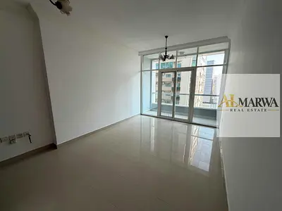 Studio 34k..with balcony