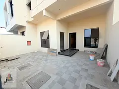4-bedroom townhouse with a modern design, offering good-sized spaces; located near amenities in a fu