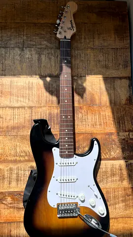 Squier by Fender Stratocaster Electric Guitar – Sunburst