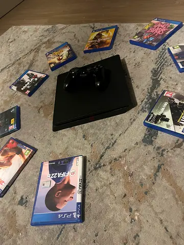 PlayStation 4
