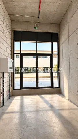 Shell & Core Retail Unit for Rent | Parking