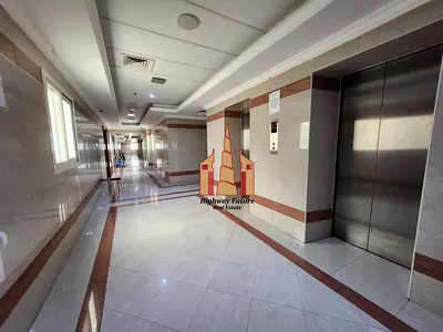 NEAR SAHARA CENTRE 》CLOSE HALL WITH DOOR 》1-BHK APRT WITH WARDROBE