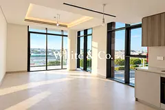 Multiple Cheques | Corner 1 Bed | Laurel
