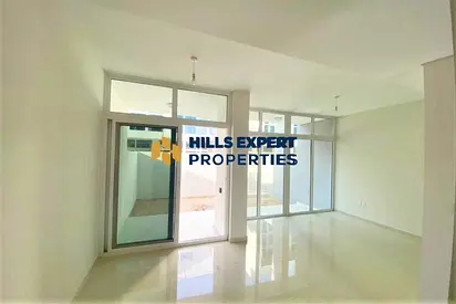 UNFURNISHED 3 BEDROOM TOWNHOUSE FOR RENT