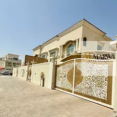 Luxury 5-bedroom master villa in Houshi, with big hall, big kitchen, maid’s room, and laundry room