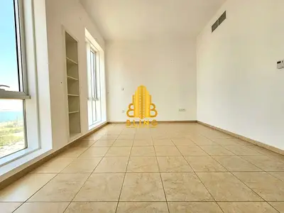Splendid 3BHK With Basement Parking & Maid Room