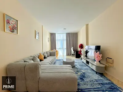 READY TO MOVE-IN PREMIUM QLTY FULLY FURNISHED 01-BEDROOM HALL.