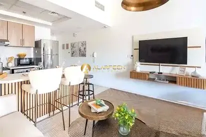 Fully Upgraded | Multiple Cheques | Next To Mall