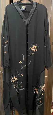 Louzan Black embroidered abaya with floral details, used twice only
