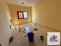 Top studio in Al Majarra Sharjah, huge space, separate kitchen, central AC & gas, near Corniche & Al