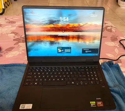 HP Omen 16 Gaming And Workstation Powerhouse Laptop 2025 RTX 5060 Mint Condition Ryzen 9 16GB DDR5