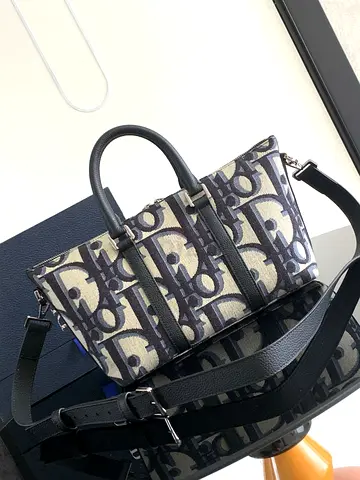 Dior Weekender 25 Bag in Beige Maxi Dior Oblique Jacquard