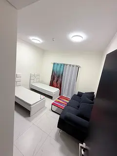 Amazing standard room in Al Muraqqabat