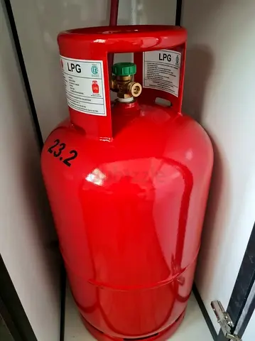 Red LPG Gas Cylinder - Good Condition