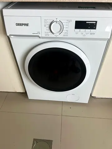 GEEPAS Front Load Washing Machine - Good Working Condition