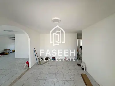 Arabic house for rent with a large yard in Al-Fisht