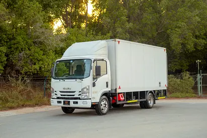 N-SERIES NPR | Cargo Box | Rear Lift | Ref#I09891