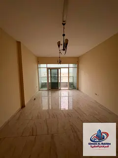 Beautiful apartment in Al Qasimia, Al Mahatta, with a balcony, 3 bathrooms, free parking and mainten