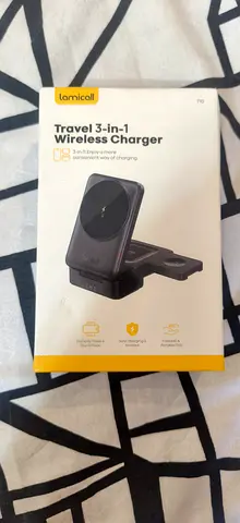 lomilomi Travel 3-in-1 Wireless Charger (MagSafe style) - New in Box