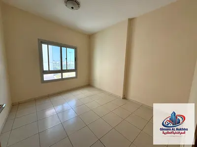 بلكونة باطلالة مفتوحة -تكييف وغاز مركزي -  مساحة كبيرة - سعر مميز - تسهيلات بالدفع