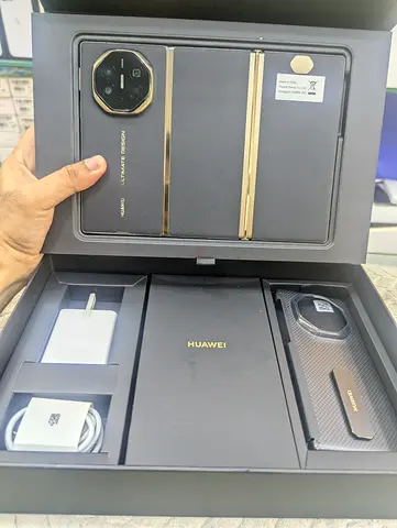 Huawei Mate XT Ultimate (16+1TB)