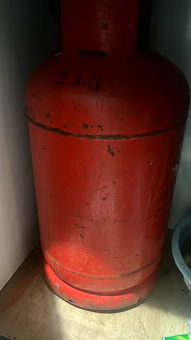 CYLINDER FOR SALE - AED 300