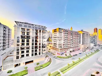 Premium Quality | Family Building | Spacious Living
