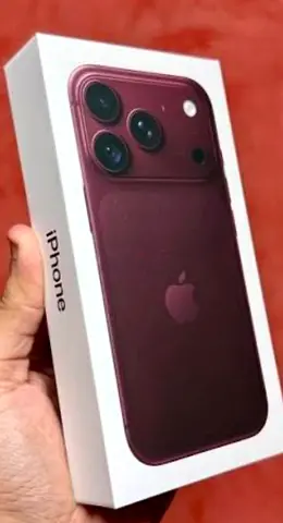 Iphone 18 - Burgundy- 2TB