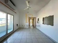 Spacious 2bhk available in al soor