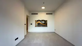 Brand New 2 Bedroom Apartment with Close kitchen