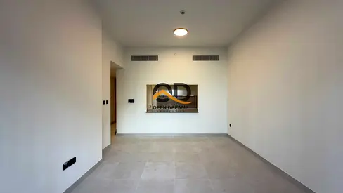 Brand New 2 Bedroom Apartment with Close kitchen