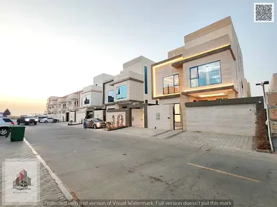 Elegant villa for sale, featuring a swimming pool, a rooftop terrace, and central AC