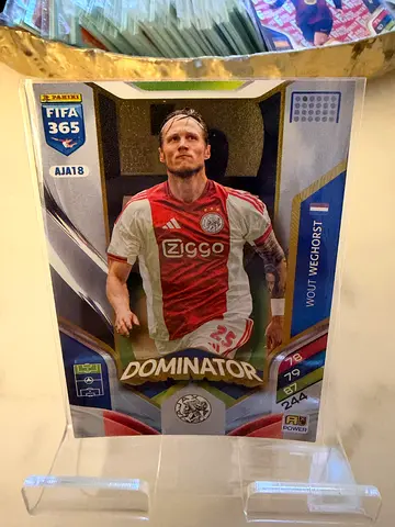 Panini FIFA365 Dominator Wout Weghorst Trading Card (AJA18)