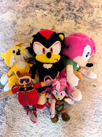 Sonic toys