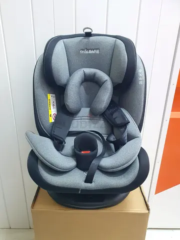 Giggles Child Car Seat (New)