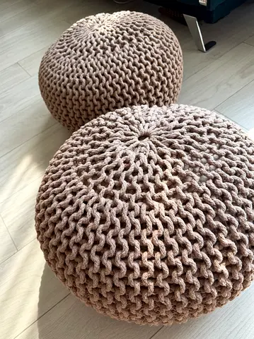 Pair of knitted round poufs / floor ottomans - brown