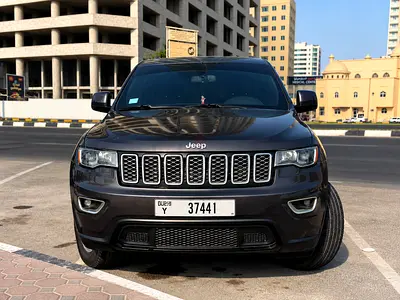 Jeep Grand Cherokee Laredo SUPER CLEAN