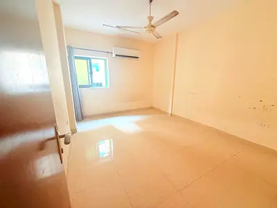 Spacious 2bhk in butina split ac with central gas ac by owner side only for families with landfree