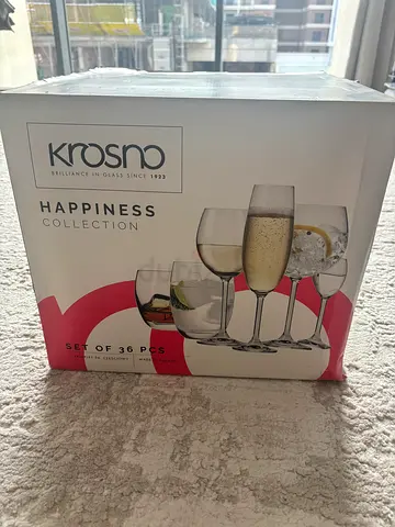 Drinking glasses