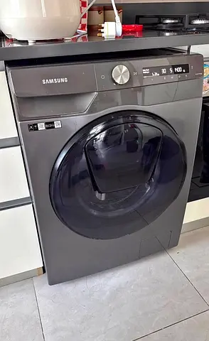 Samsung latest 10/7kg Washer and Dryer