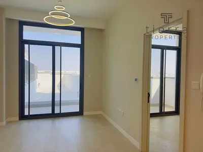 RENTED - HIGH ROI - UNIQUE LAYOUT