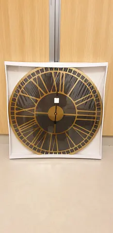 Wall clock