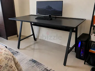 IKEA UTESPELARE Gaming Desk – Black (Move Out Sale)