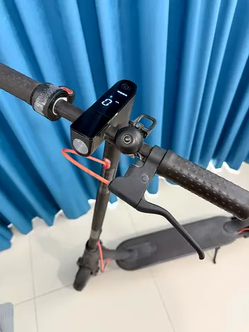 Xiaomi M365 Pro Mi Electric Scooter