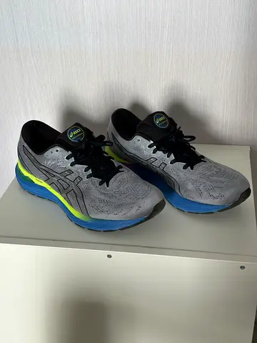 ASICS GEL-CUMULUS 23 Running Shoes - Grey/Blue - Good Condition